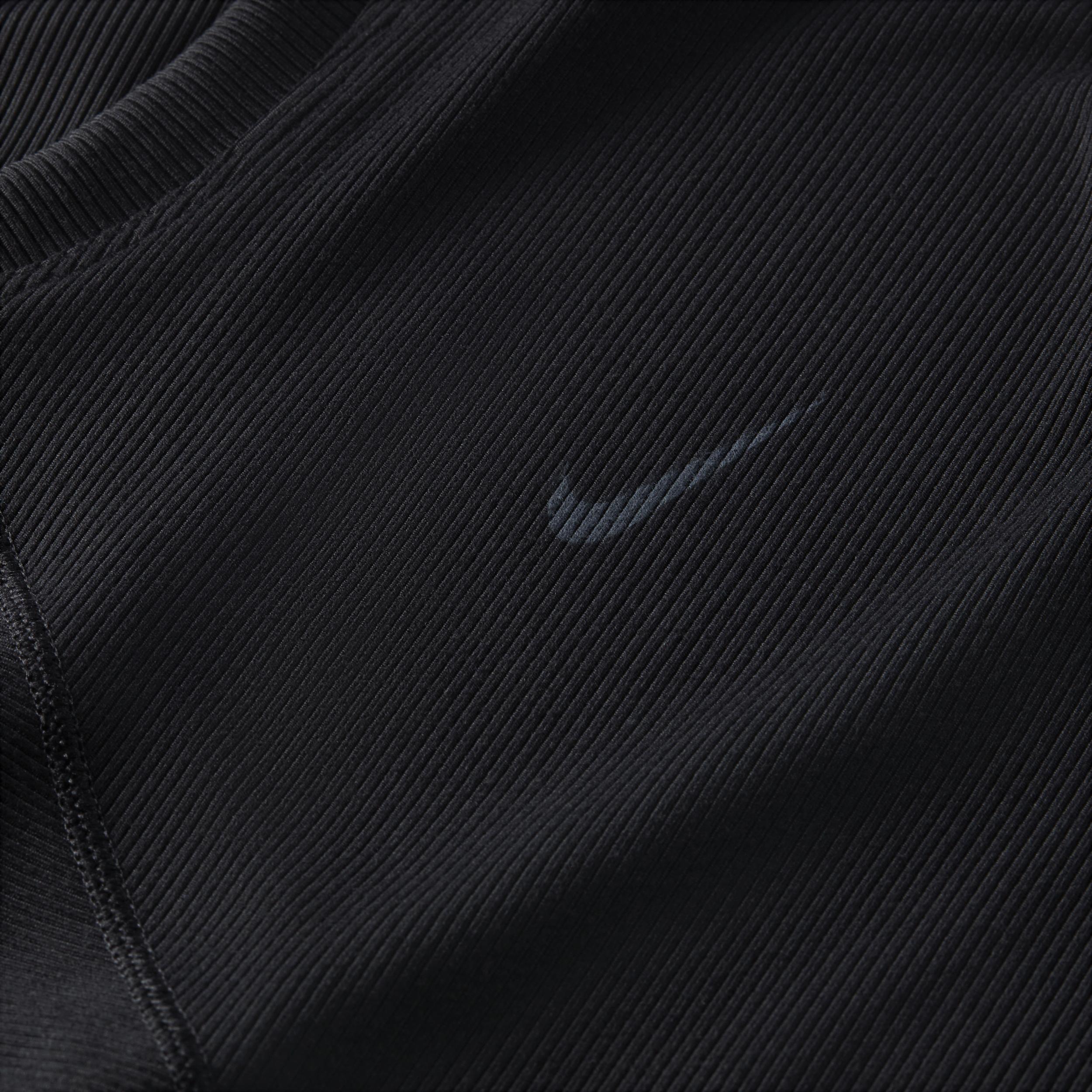 Nike One Fitted Rib Women's Dri-FIT Short-Sleeve Cropped Top Product Image