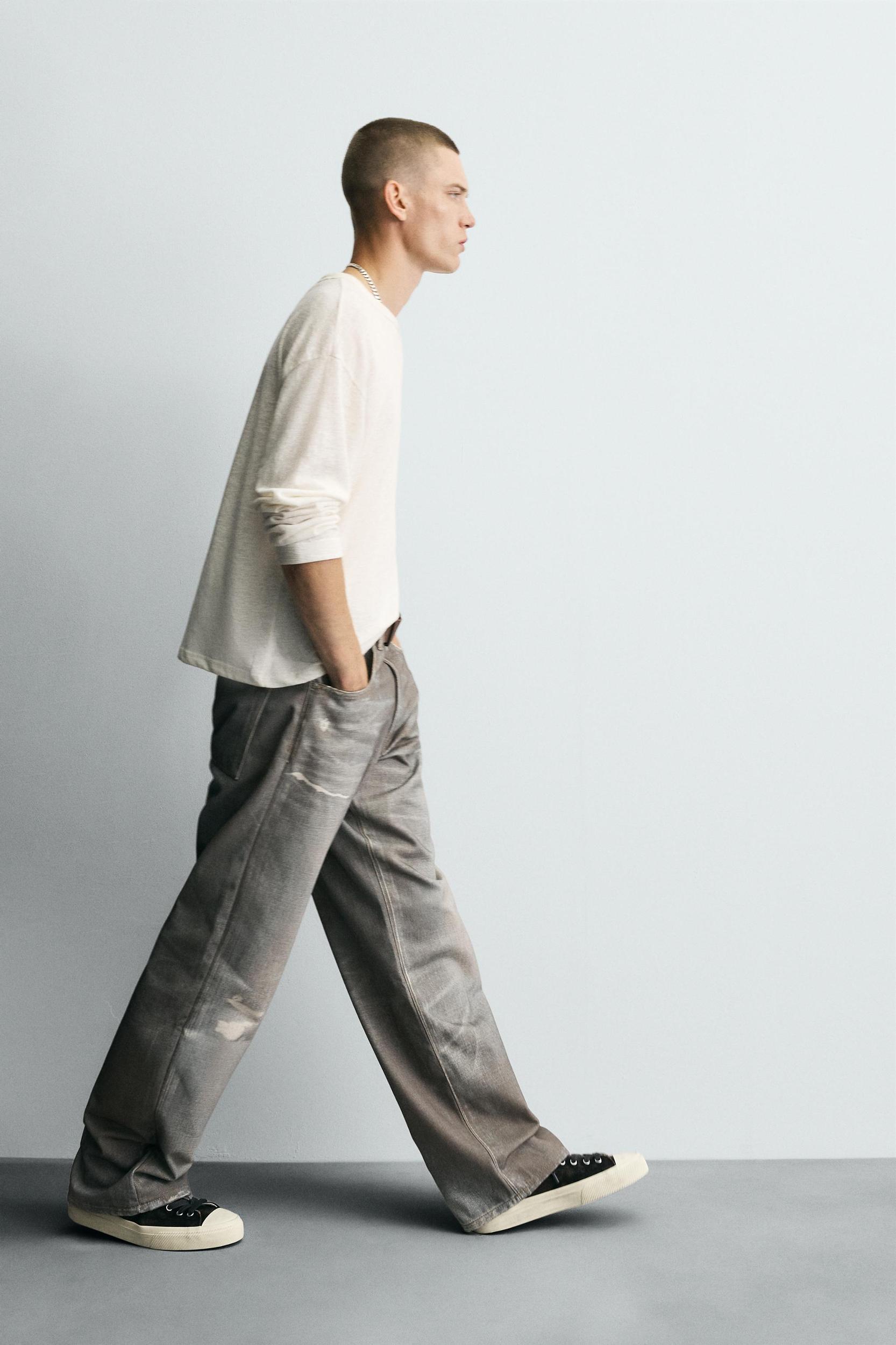 PRINTED BAGGY FIT JEANS Product Image