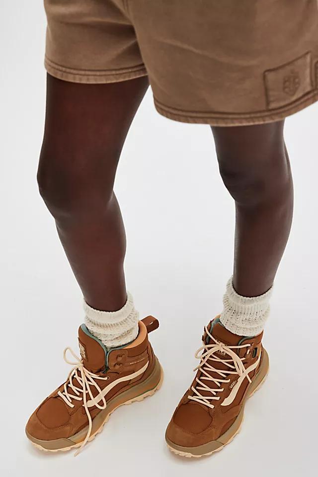 Vans MTE Crestline Waterproof Hiking Boots Product Image