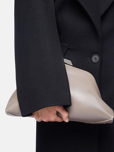 ''Day Off'' mud shoulder bag Product Image