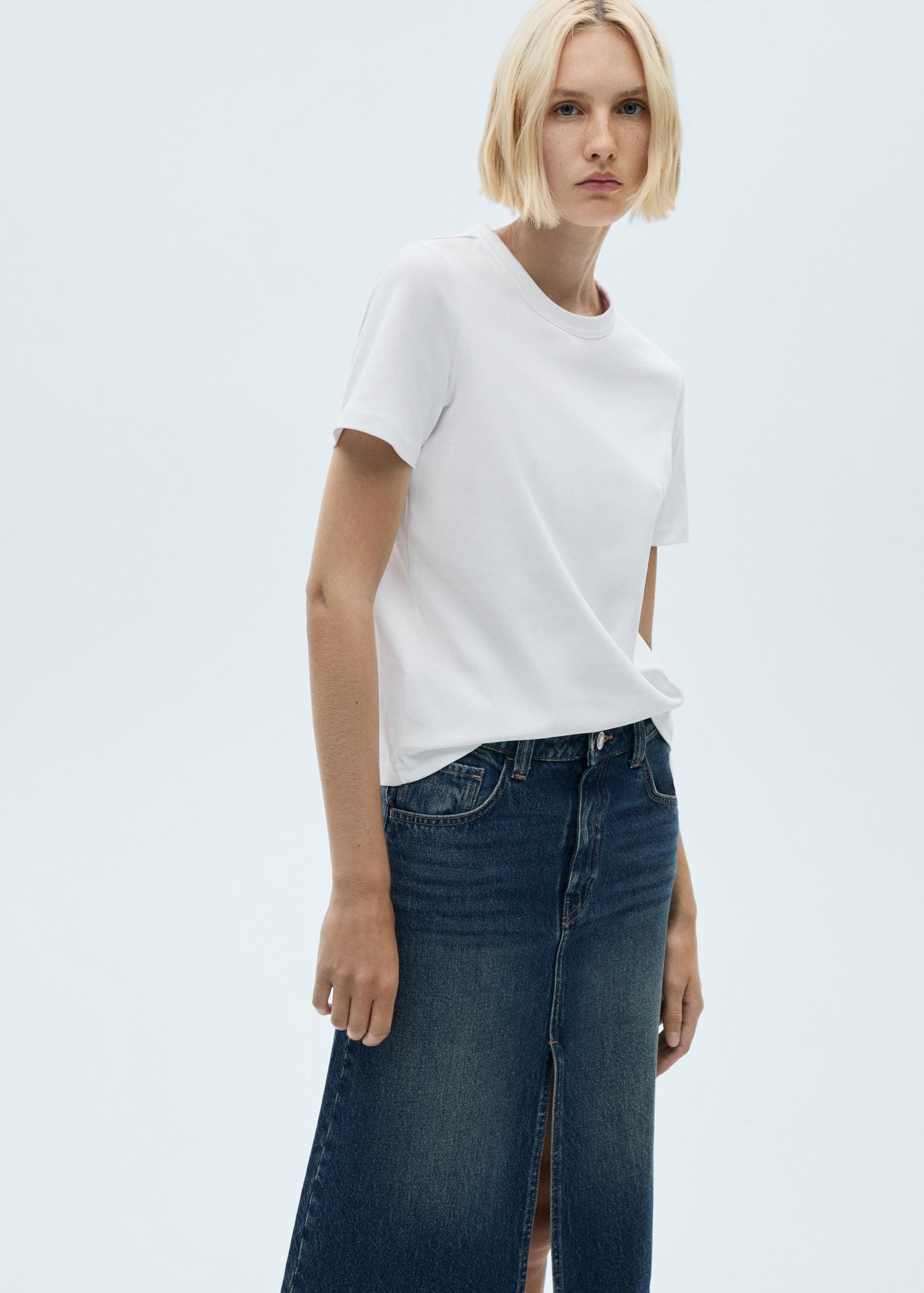 Short-sleeved cotton t-shirt - Women | MANGO USA Product Image