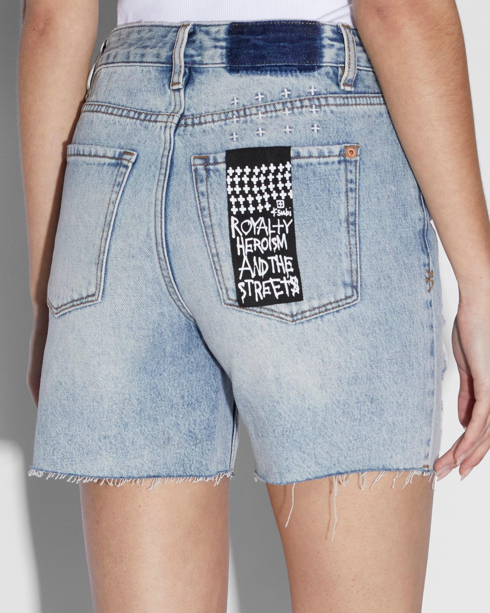 RACER SHORT TRASHED LIFTIME Female Product Image