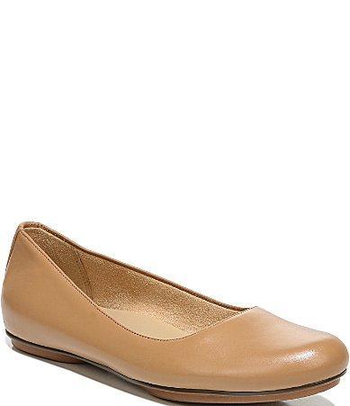 Naturalizer Maxwell (Frappe Leather) Women's Shoes Product Image