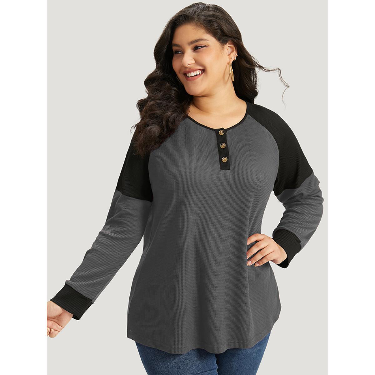 Plus Size Waffle Knit Two Tone Raglan Sleeve T-shirt ArmyGreen Women Casual Elastic cuffs Plain Open Front Dailywear T-shirts BloomChic 10/M Product Image