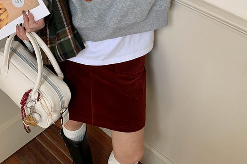 Round Neck Duck Patterned Fleece-Lined Sweatshirt Product Image