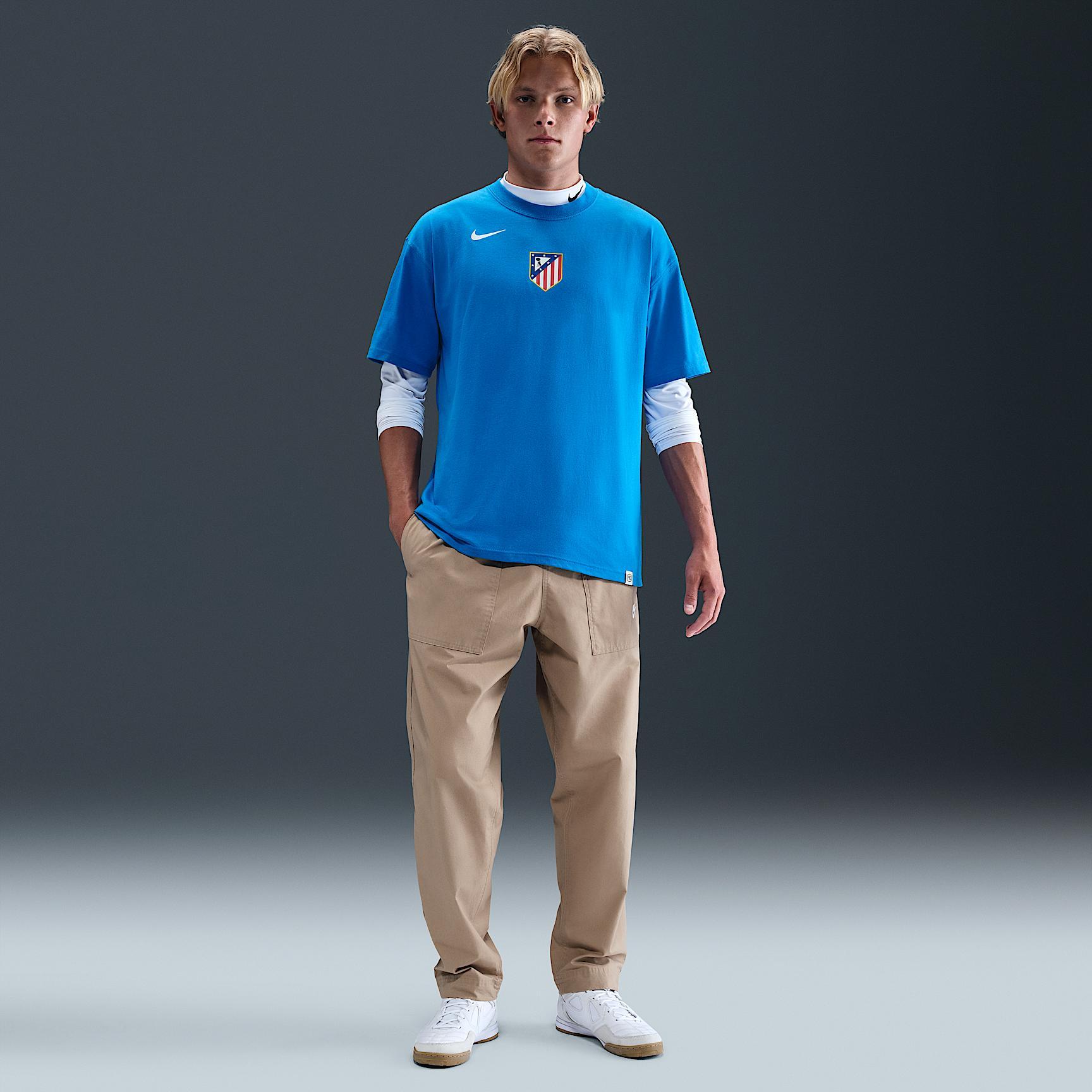 Atlético Madrid Men's Nike Total 90 Soccer T-Shirt Product Image
