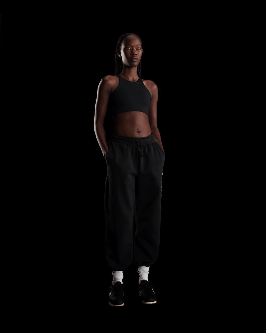 Nike Sportswear Phoenix Fleece Women's High-Waisted Oversized Sweatpants Product Image