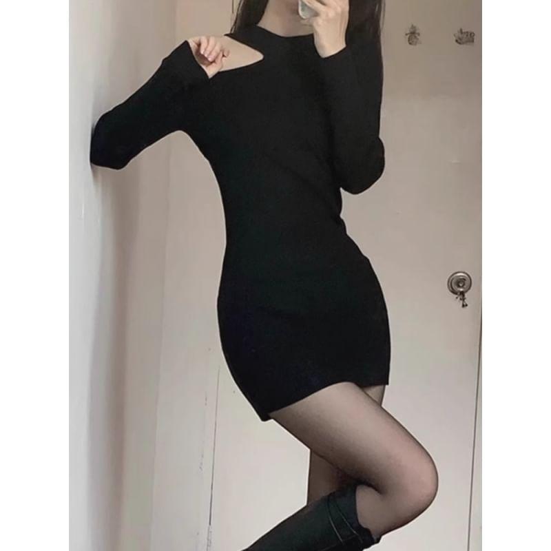 Long-Sleeve Round Neck Cold-Shoulder Plain Mini Sheath Knit Dress Product Image