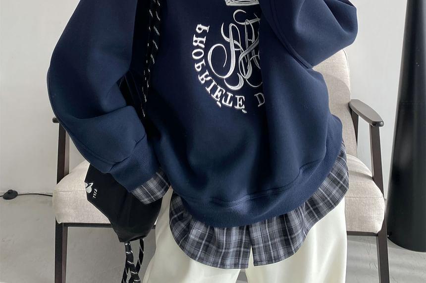 Crew Neck Lettering Plaid Panel Pullover Product Image