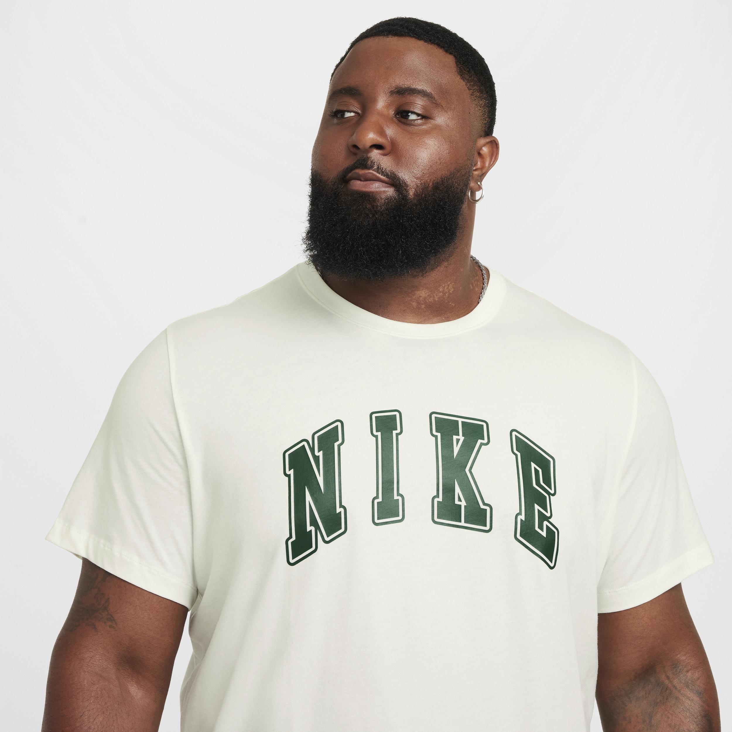 Mens Nike Sportswear Club T-Shirt Product Image