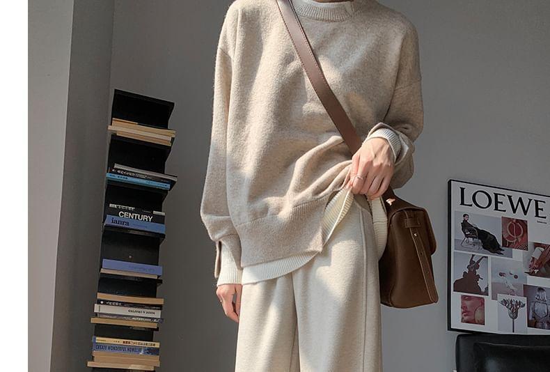Mid Waist Plain Wide Leg Pants Product Image