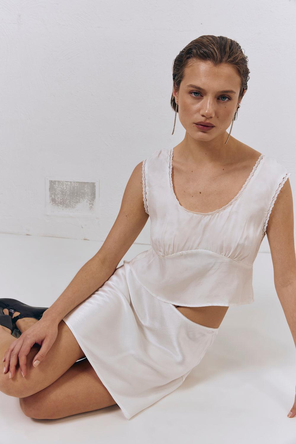 Zadie Top White Product Image