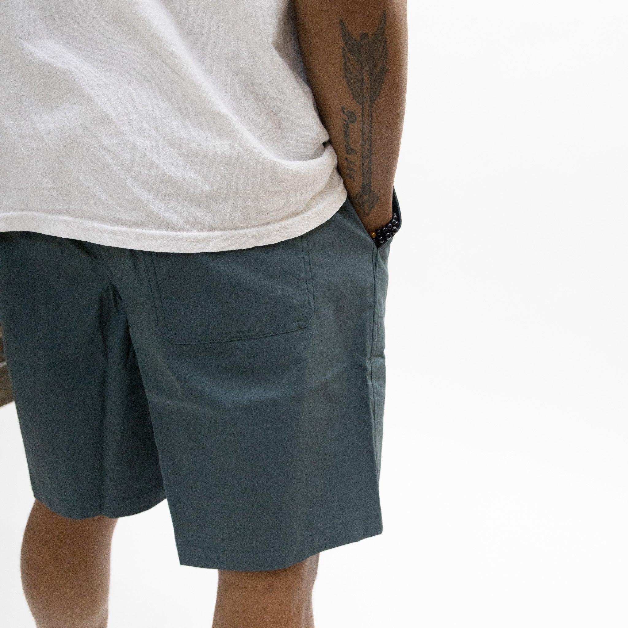 Dickies Skateboarding Grants Pass Shorts 9"- Lincoln Green Product Image