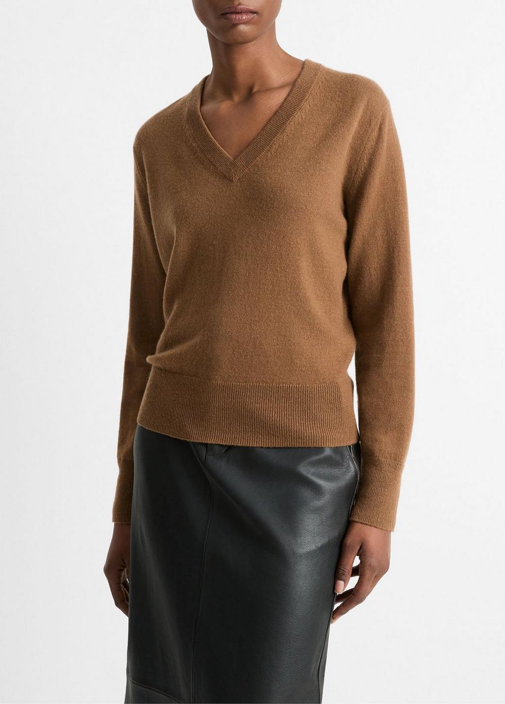 Womens Cashmere Casual V-Neck Sweater, Almond, Size XL Vince Product Image