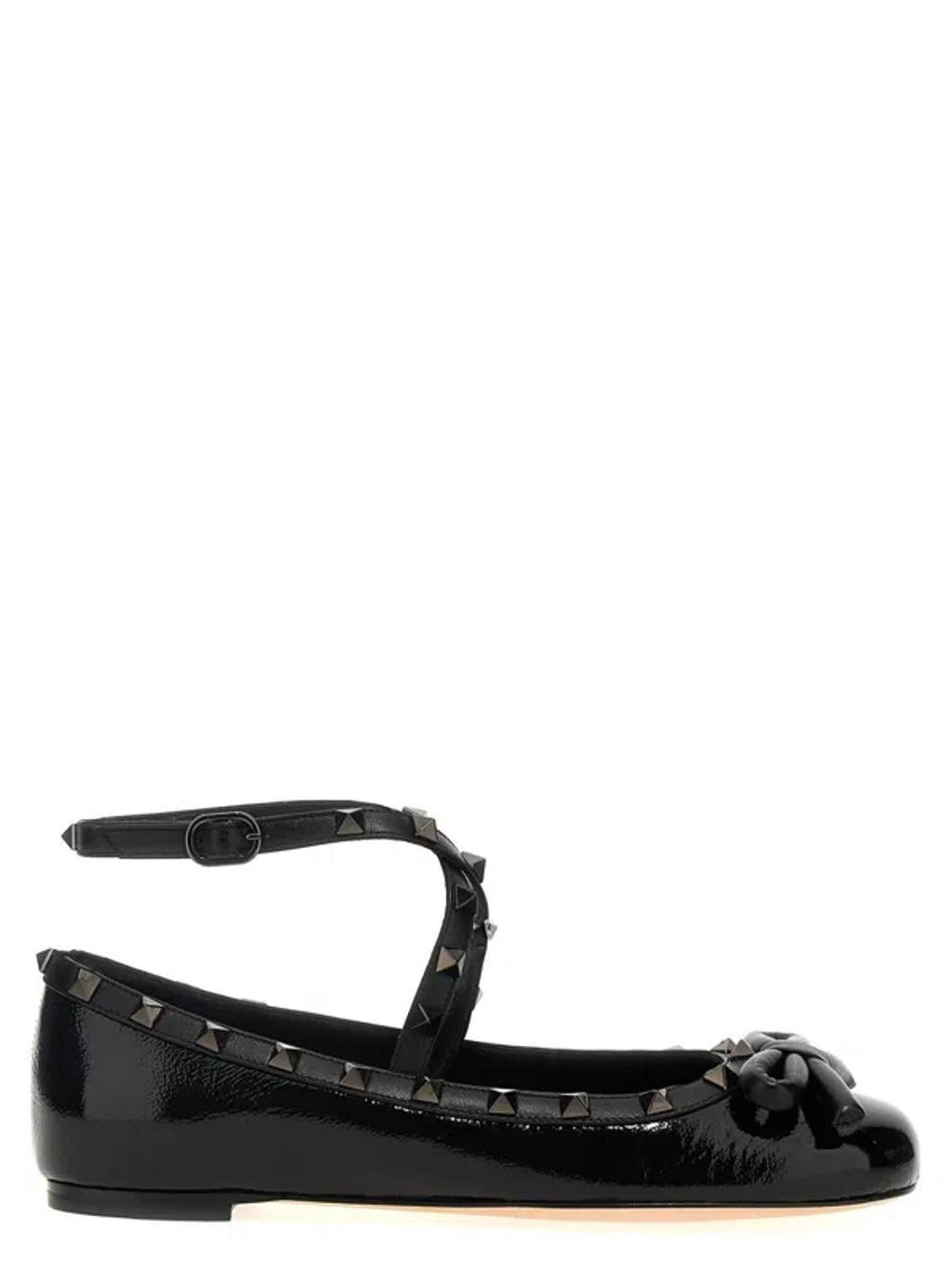VALENTINO GARAVANI Rockstud Patent Leather Ballerina Shoes In Black Product Image