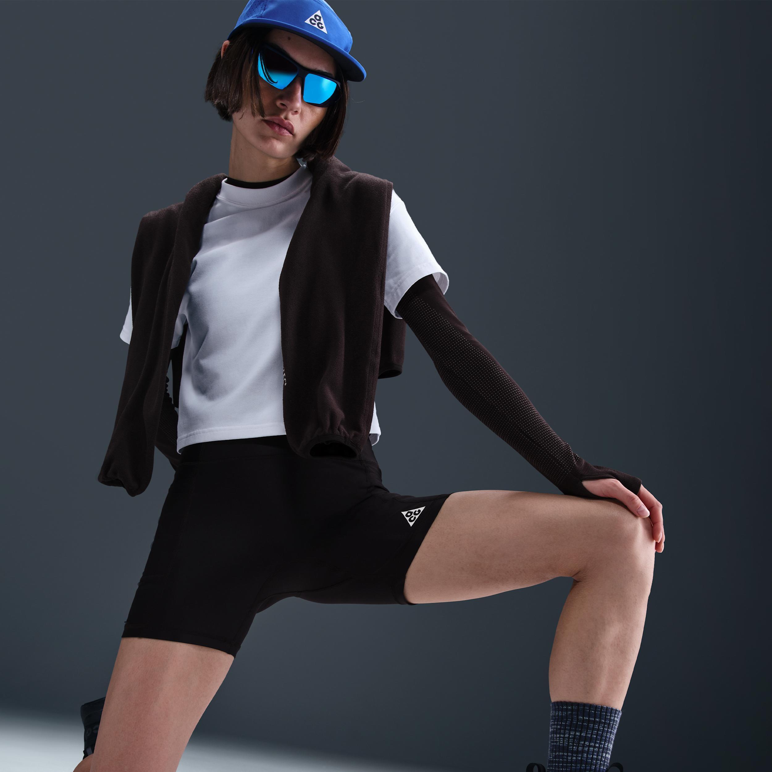 Women's Nike ACG "Tree Frog" Dri-FIT ADV Mid-Rise 6" Shorts Product Image