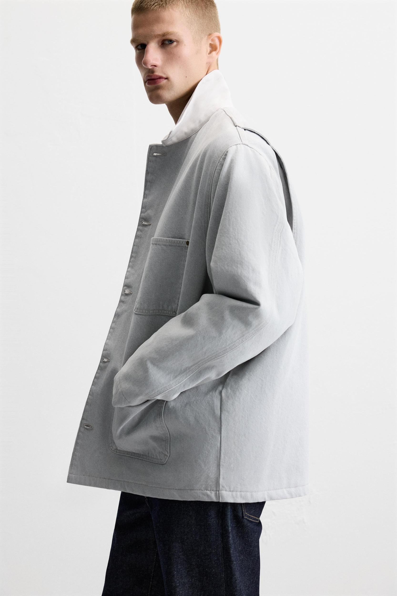 CONTRASTING COLLAR DENIM JACKET LIMITED EDITION Product Image