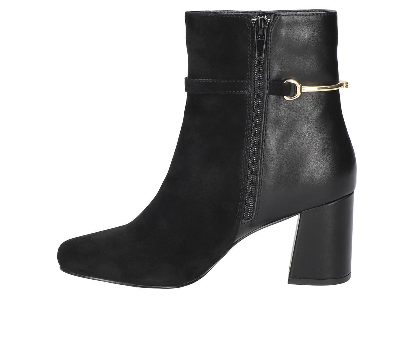 Women's Bella Vita Quincy Booties Product Image