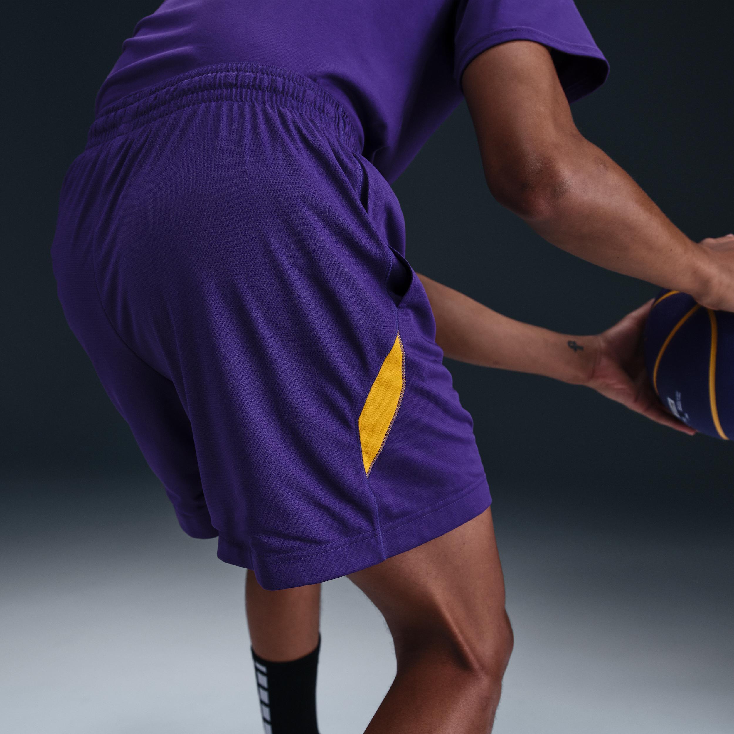 Nike Men's Kobe Dri-FIT 6" Basketball Shorts Product Image