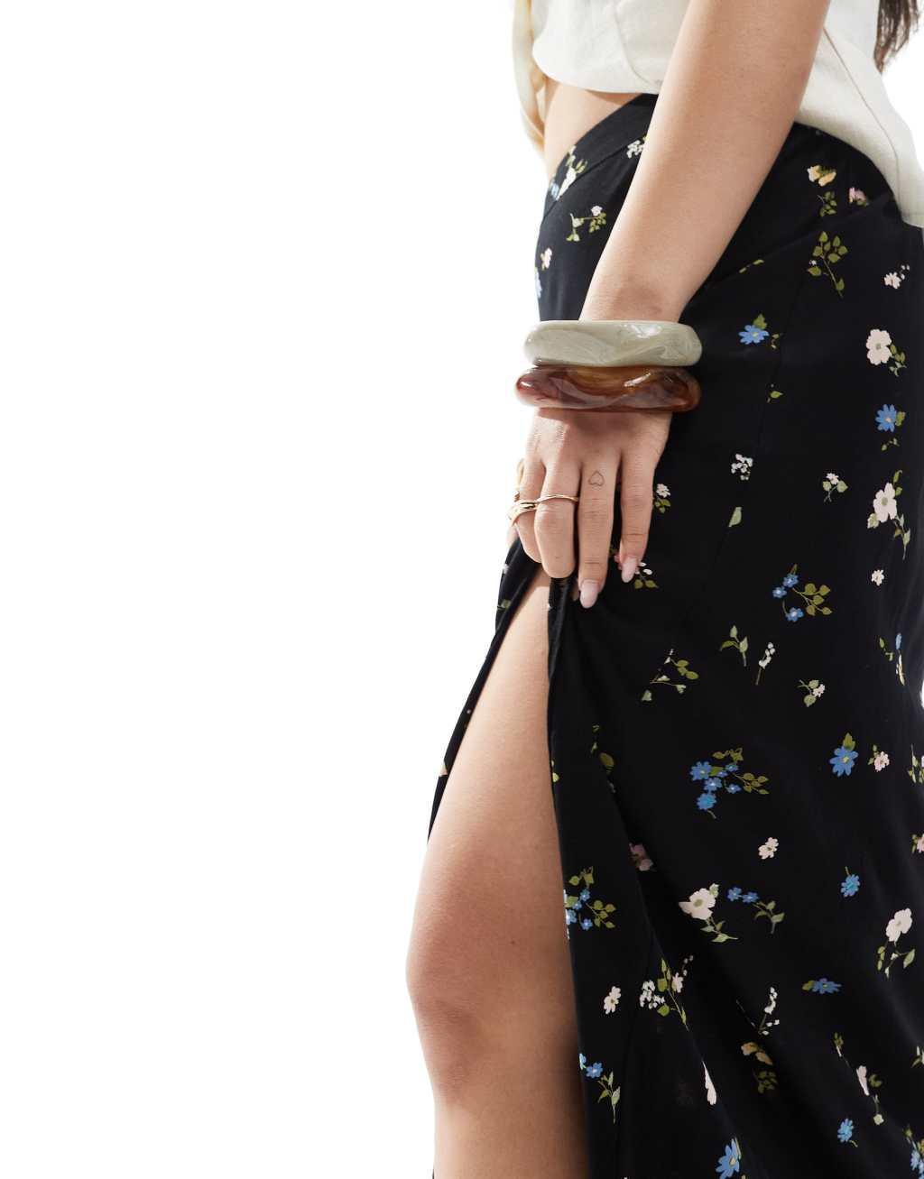 ASOS DESIGN high slit maxi skirt in floral print Product Image