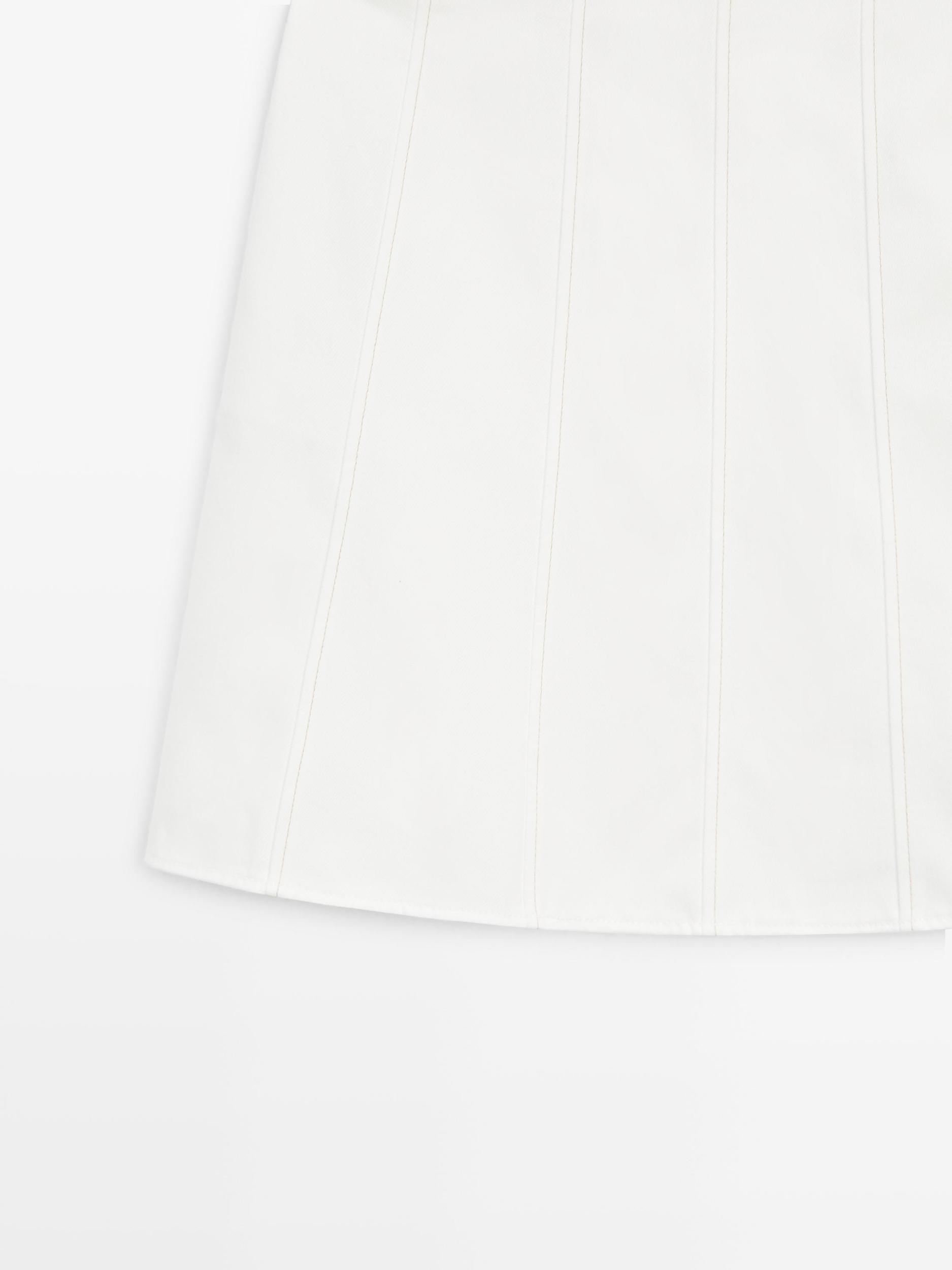 Short denim skirt with seam details Product Image