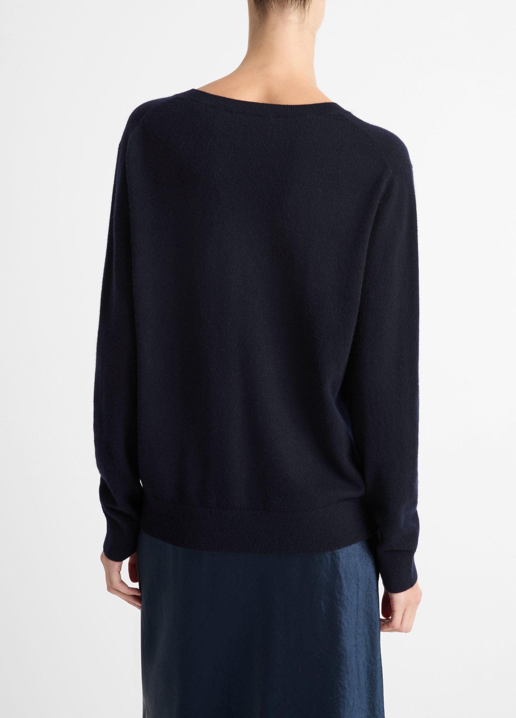 Womens Cashmere Weekend V-Neck Sweater, Camel, Size M Vince Product Image