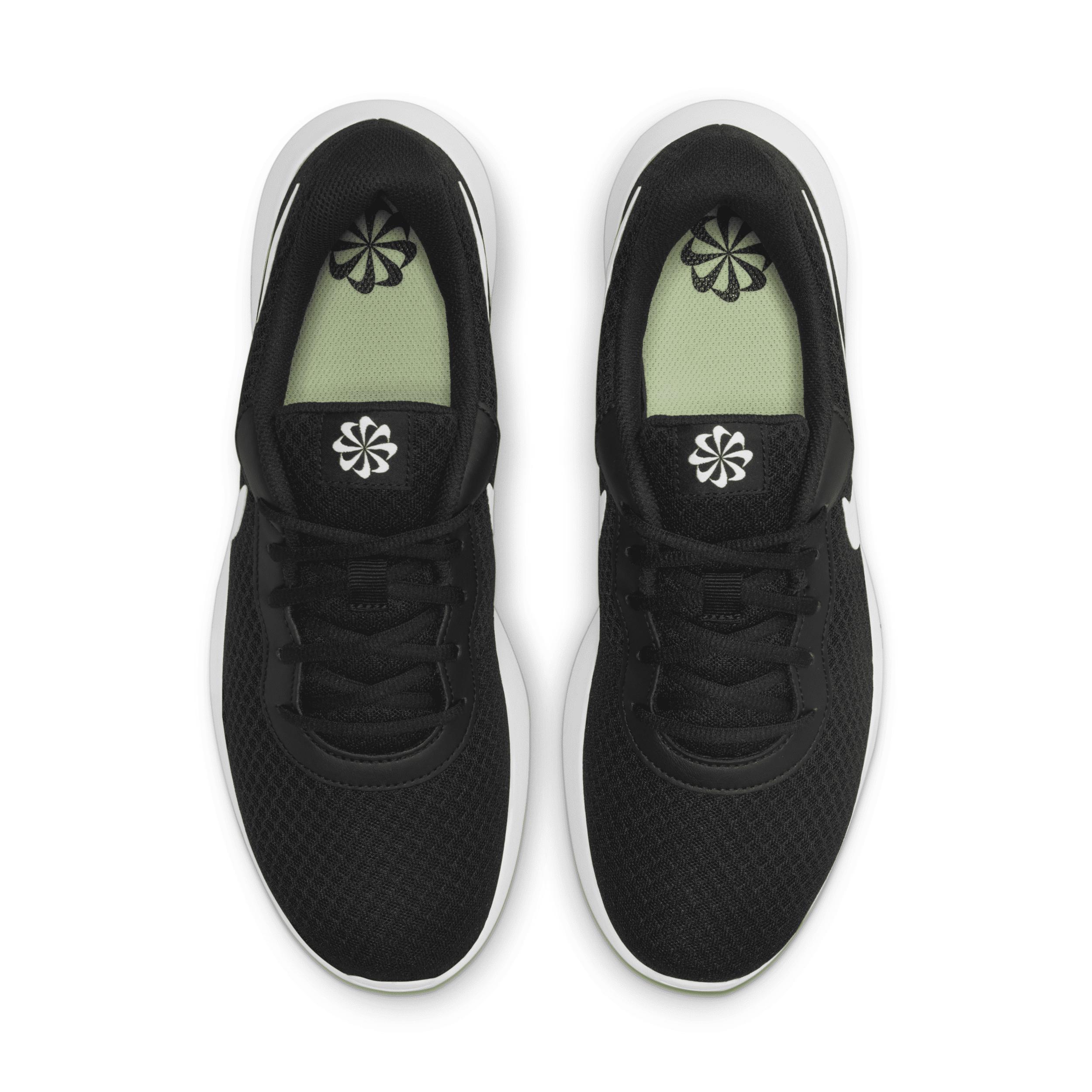 Nike Tanjun Men's Shoes Product Image