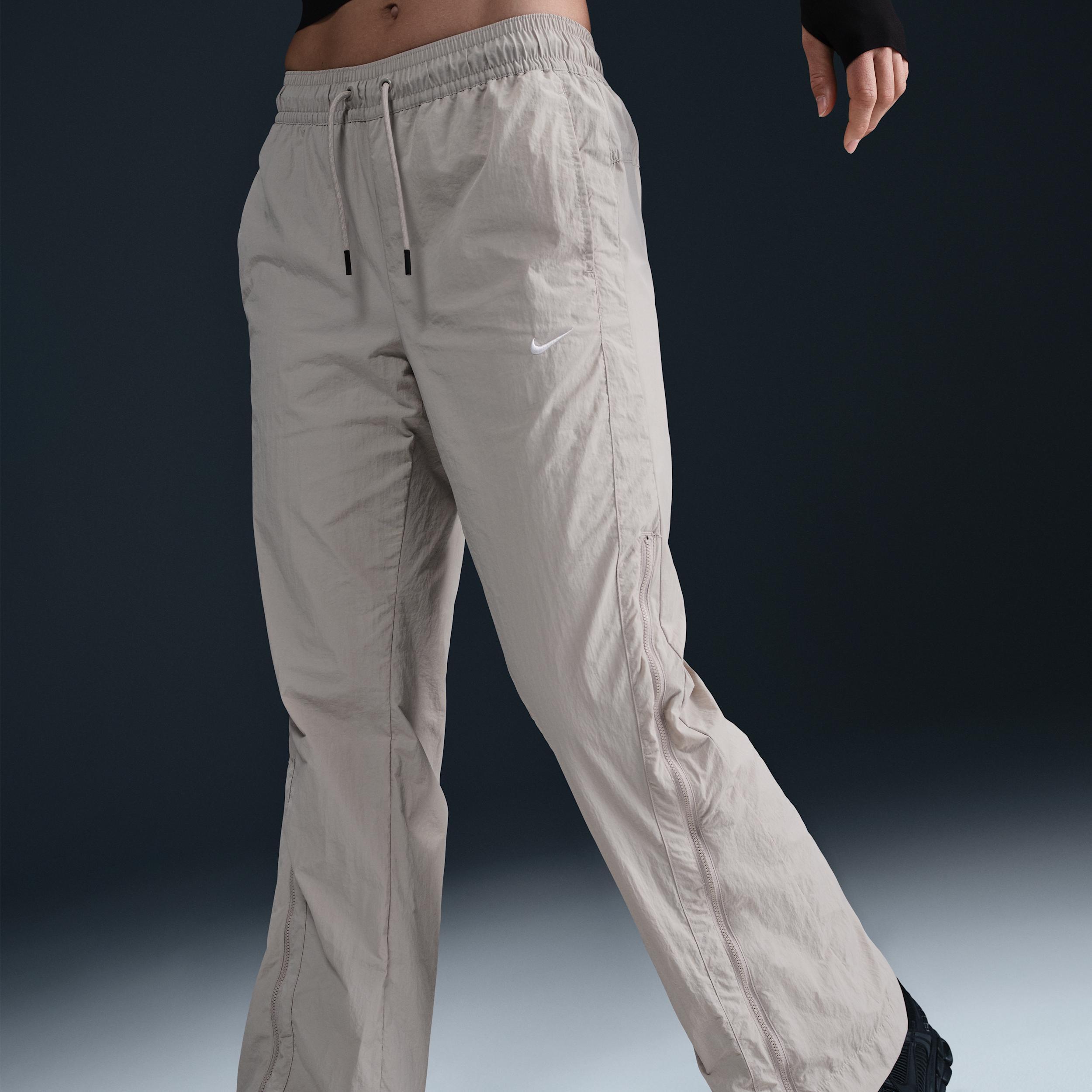 Nike Sportswear Collection Women's Mid-Rise Repel Zip Pants Product Image