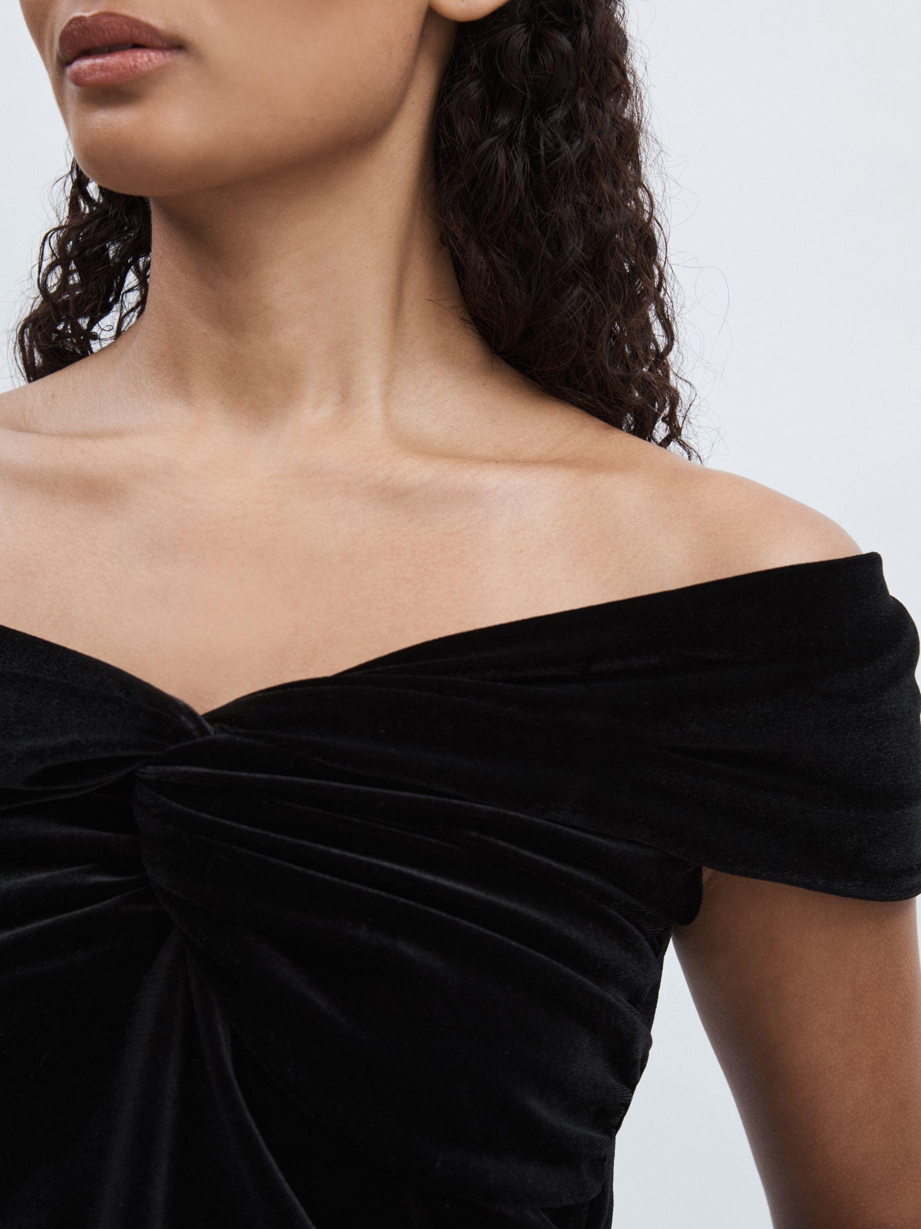 Off-Shoulder Velvet Top in Black Product Image