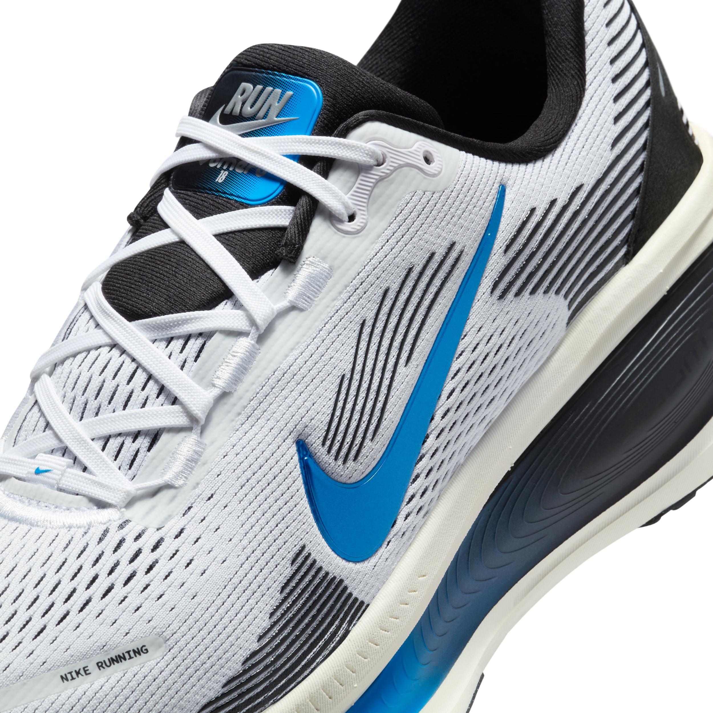 Nike Men's Vomero 18 Road Running Shoes Product Image