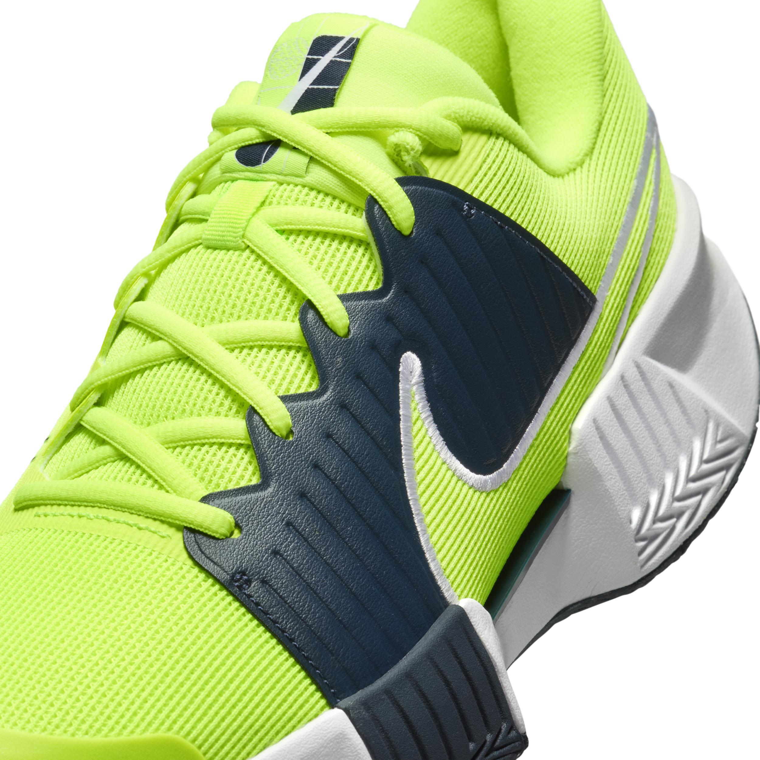 Nike Zoom Challenge Men's Pickleball Shoes Product Image