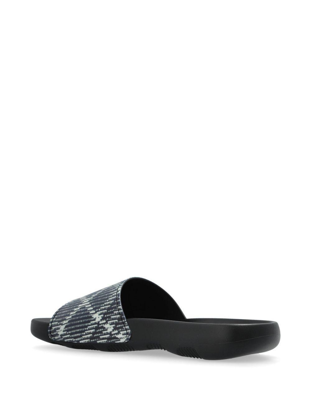 Dive slides Product Image