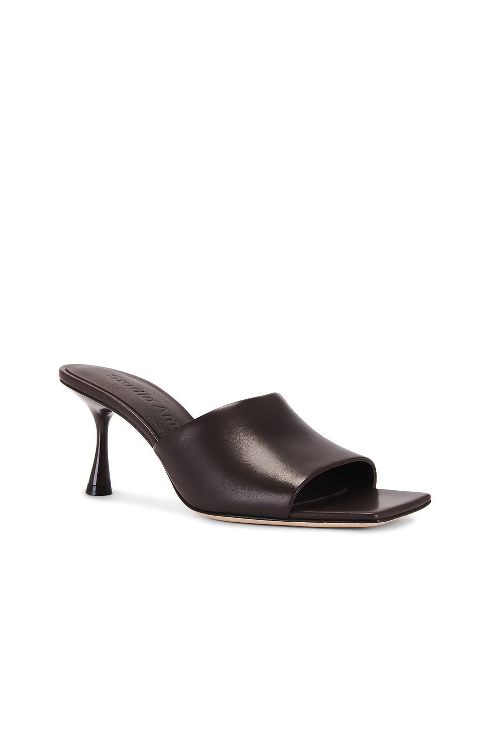 Classic 70 Mule Studio Amelia Product Image
