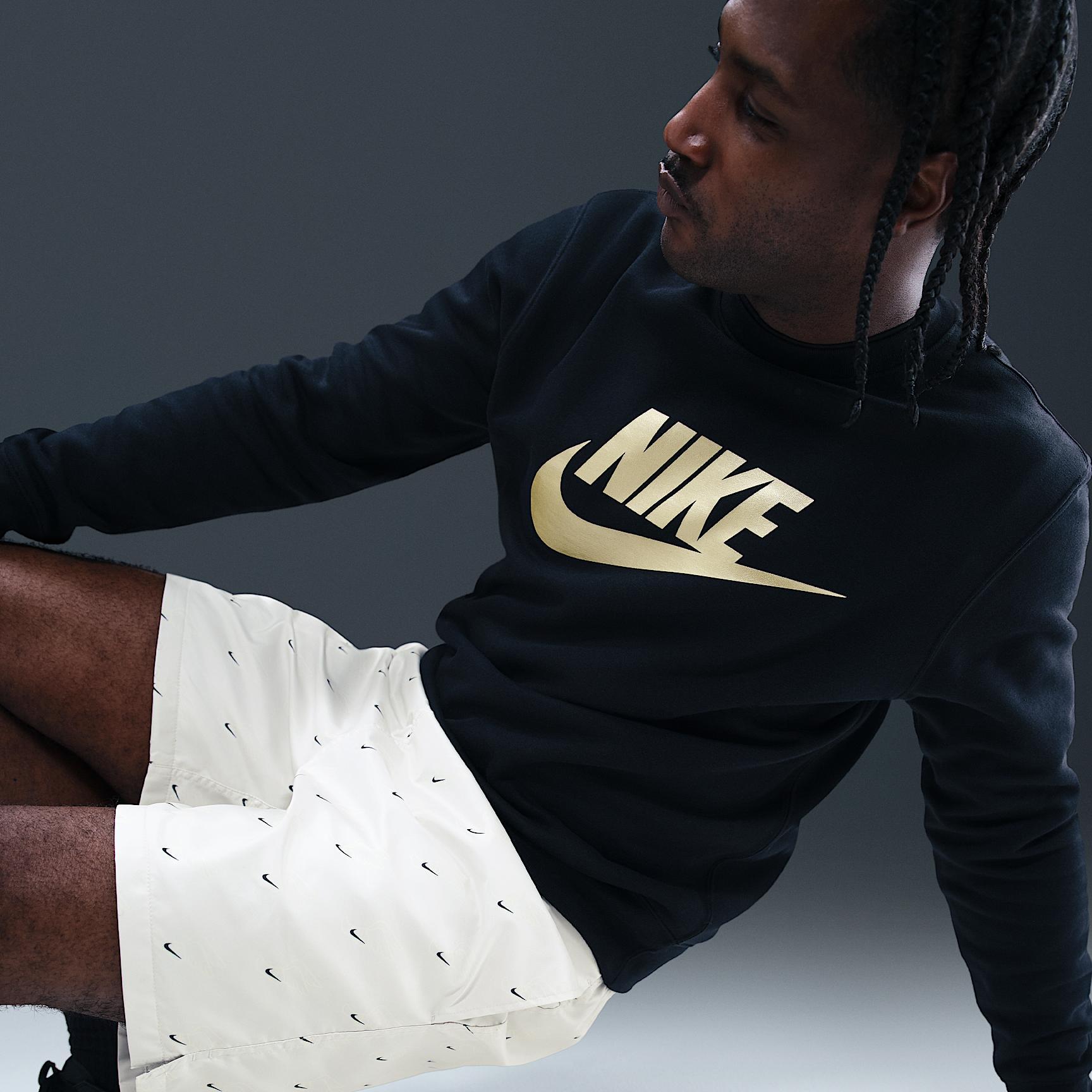 Nike Men's Club Flow Shorts Product Image