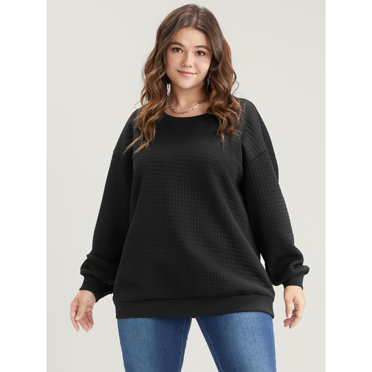 Plus Size Solid Textured Drop Shoulder Sweatshirt Women Black Casual Round Neck Dailywear Sweatshirts BloomChic 22-24/3X Product Image