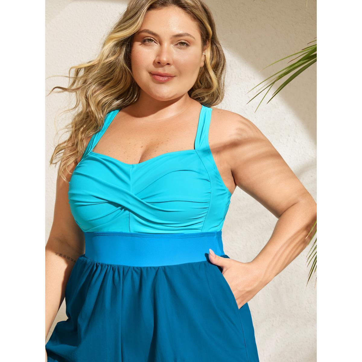 Plus Size Patchwork Contrast Crossover One Piece Swimsuit Women's Swimwear Arctic Beach Twist Curve Bathing Suits High stretch One Pieces BloomChic 10/M Product Image