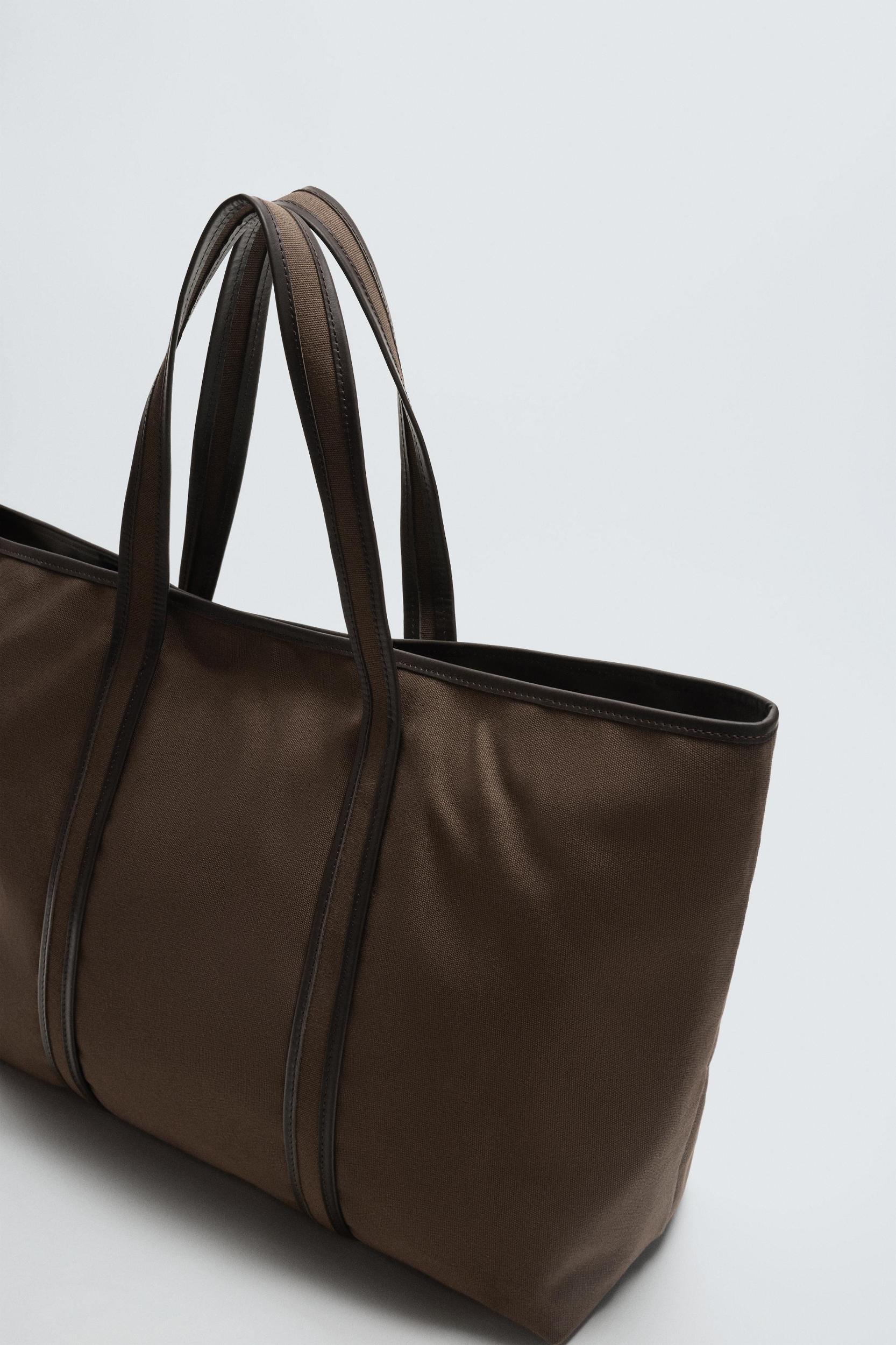WOVEN SHOPPER BAG Product Image