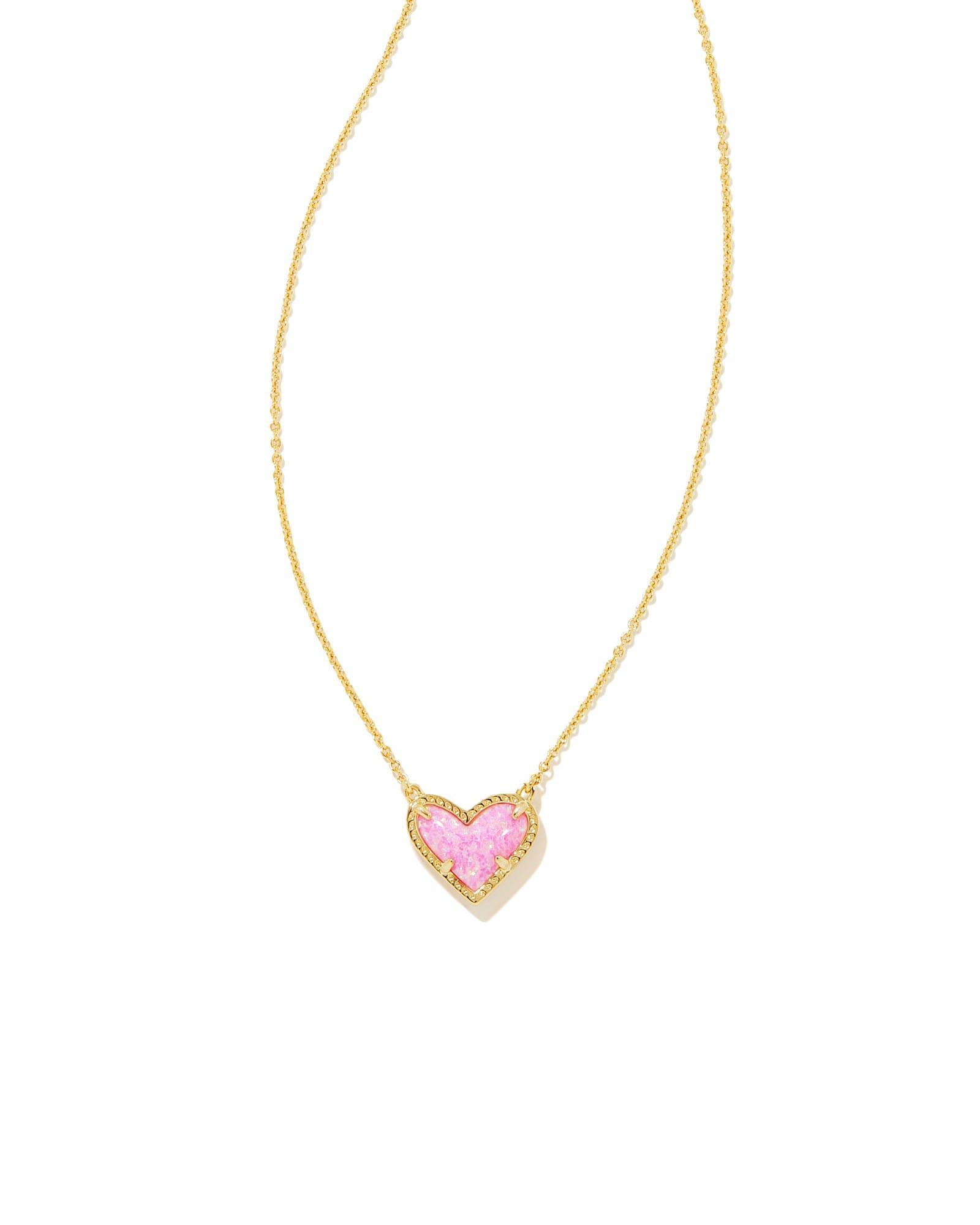 Kendra Scott Ari Heart Short Pendant Necklace, 15 Product Image