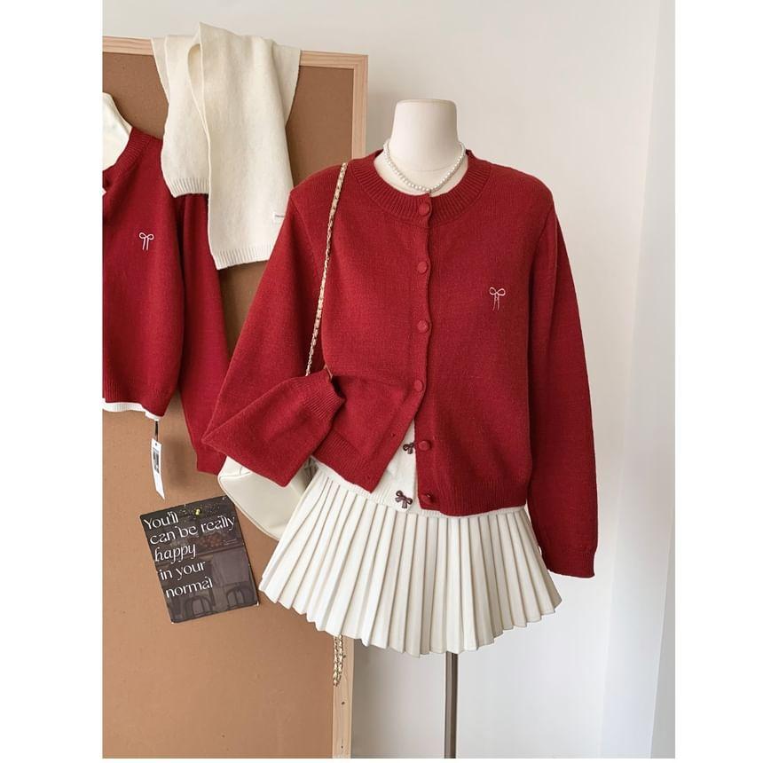 Mock Two-Piece Round Neck Bow Embroidered Cardigan Product Image