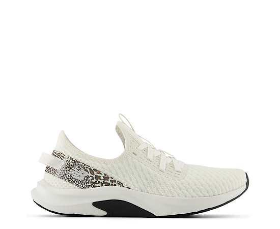 New Balance Womens Nergize Sport V2 Running Shoe Product Image
