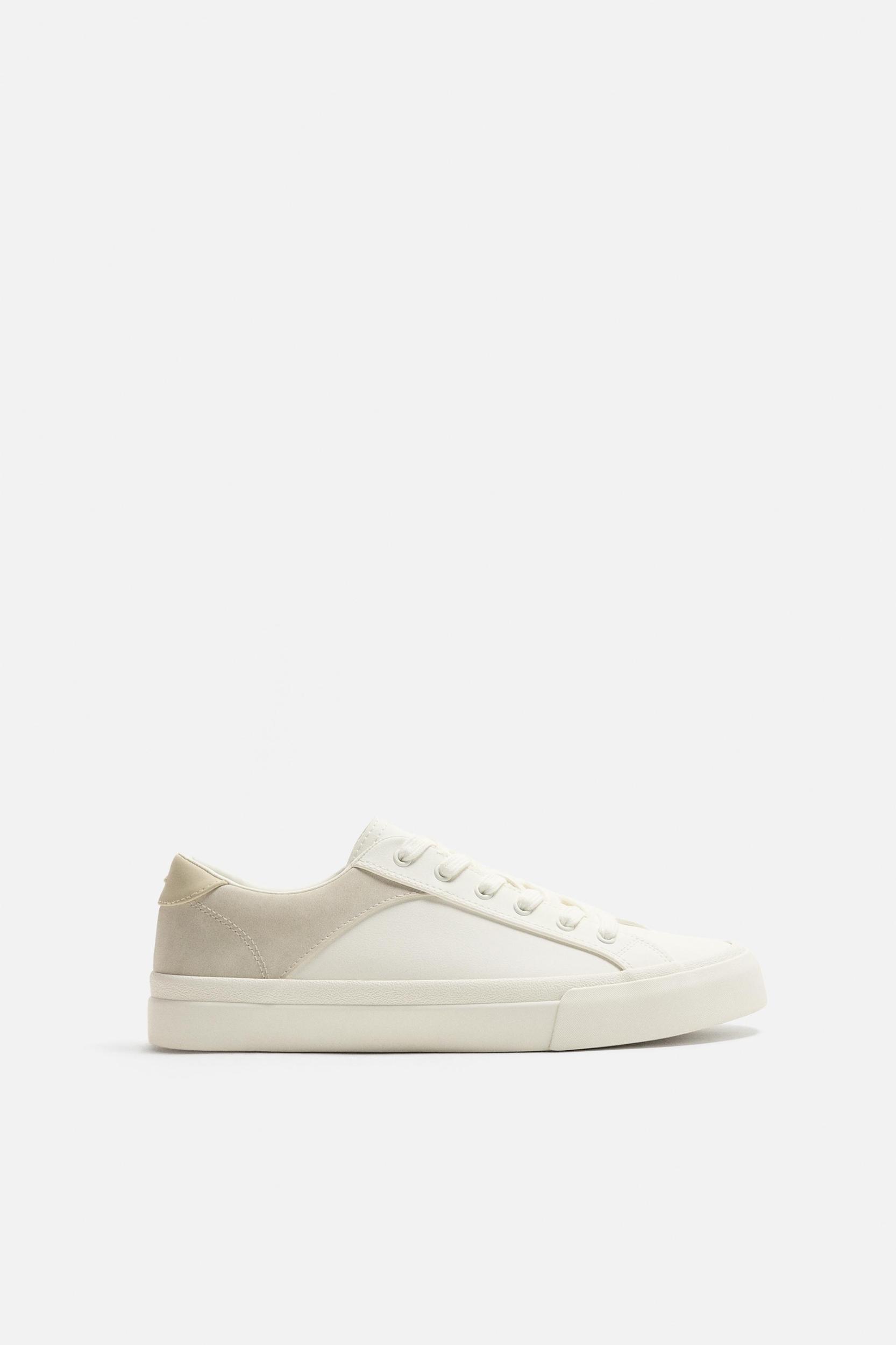 HEEL DETAIL SNEAKERS Product Image