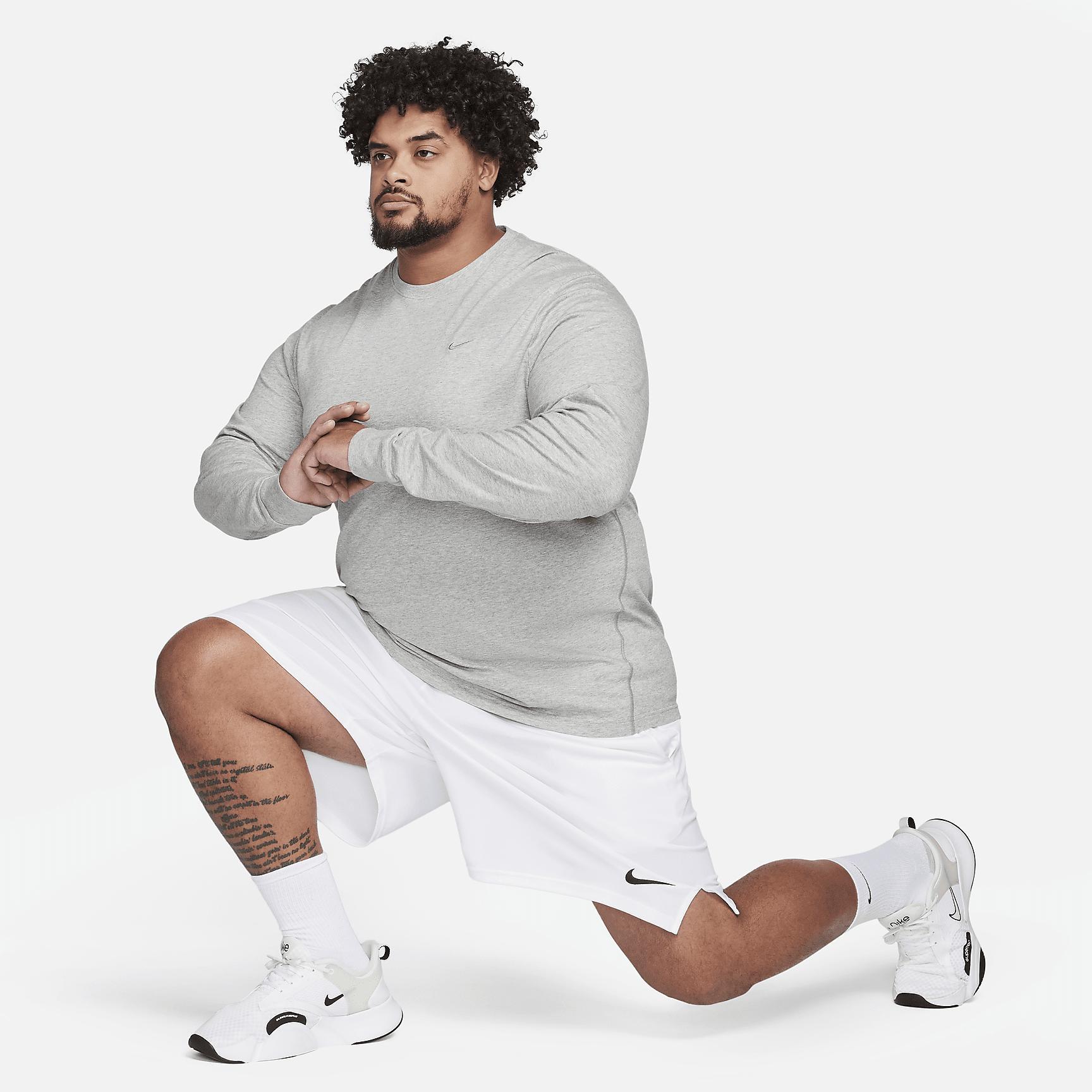 Nike Men's Primary Dri-FIT Long-Sleeve Versatile Top Product Image