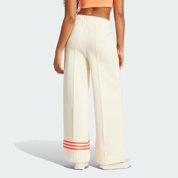 Adicolor Neuclassics Track Pants Product Image