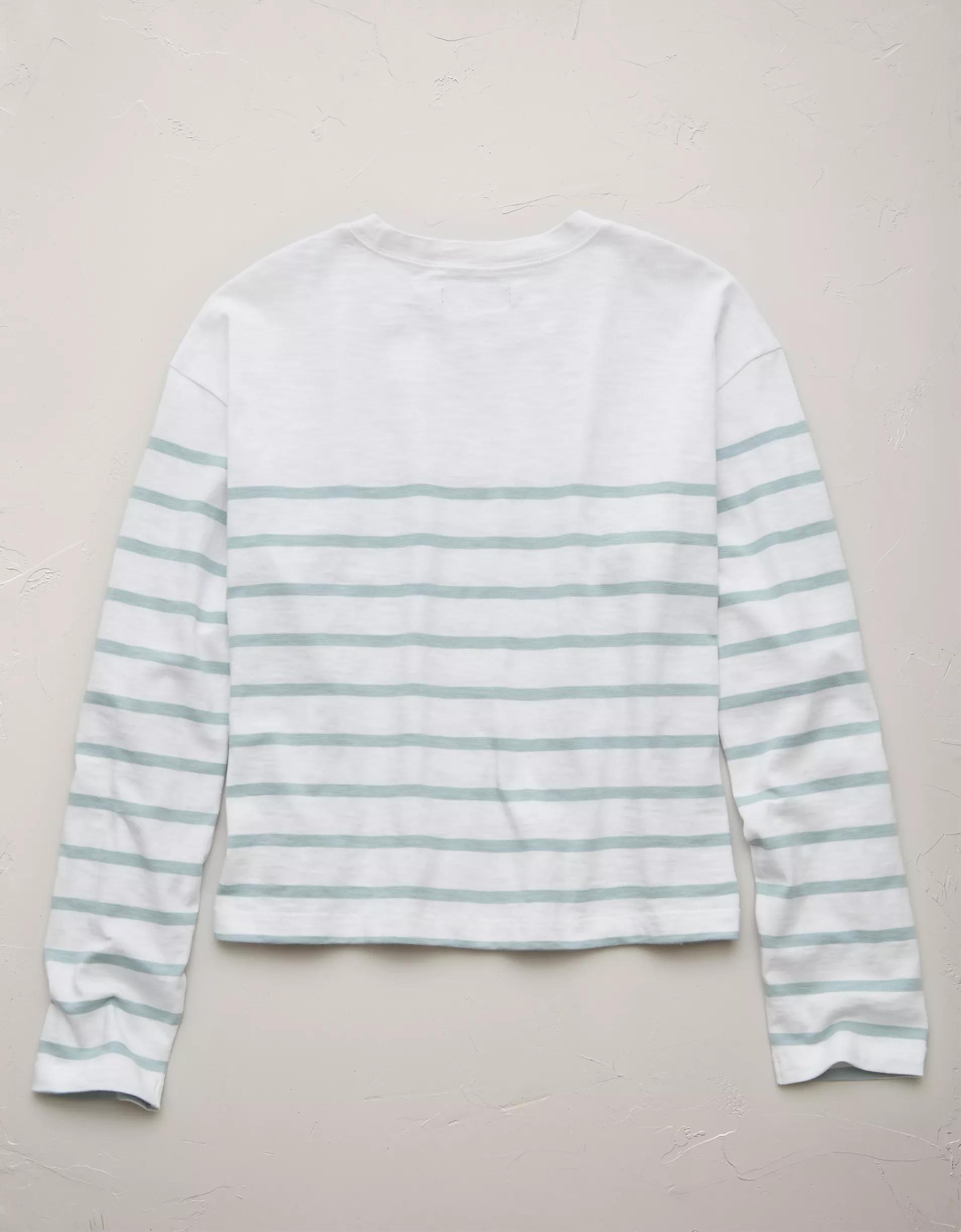 AE77 Premium Boxy Long-Sleeve T-Shirt Product Image