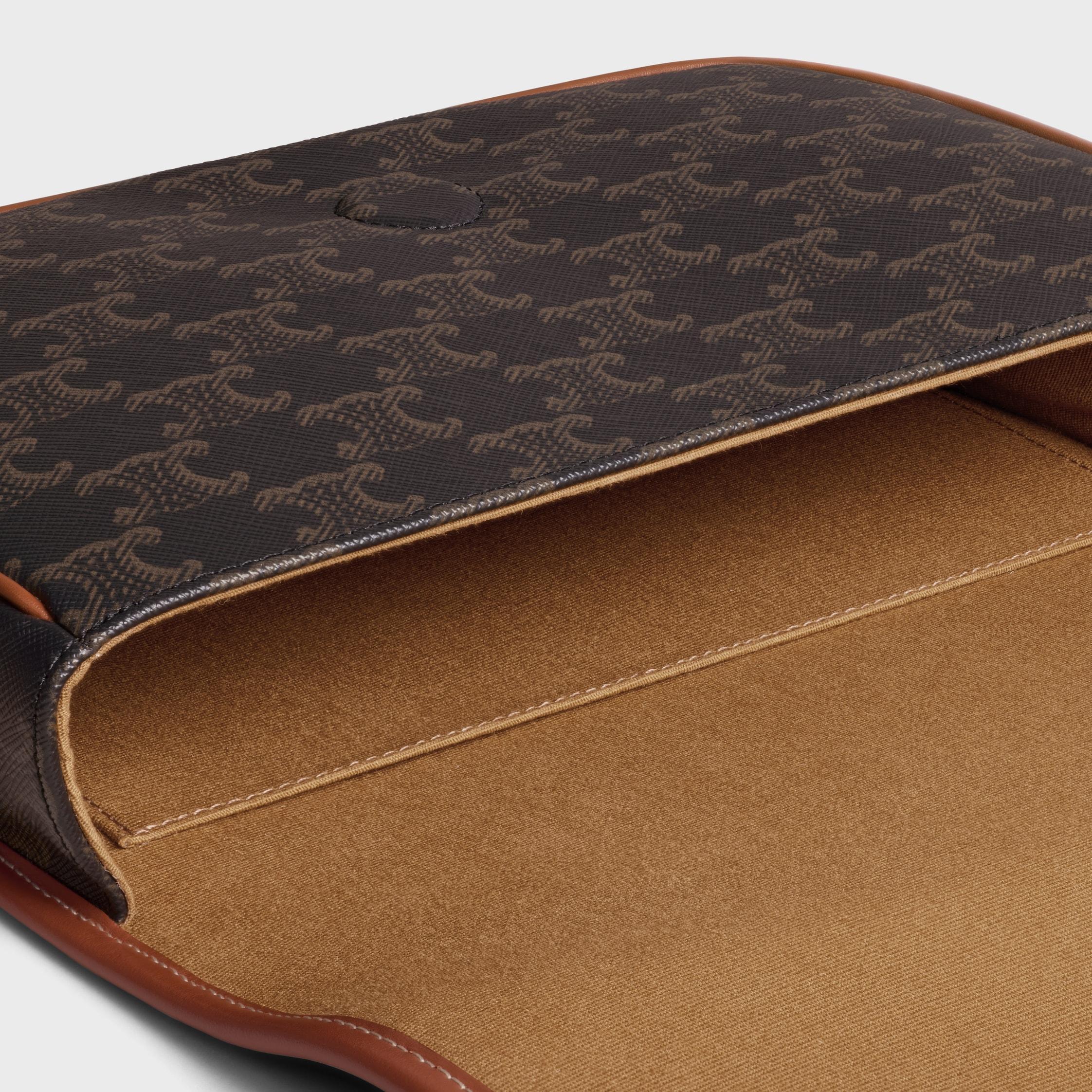 SMALL FOLCO MESSENGER IN Triomphe Canvas and calfskin Product Image
