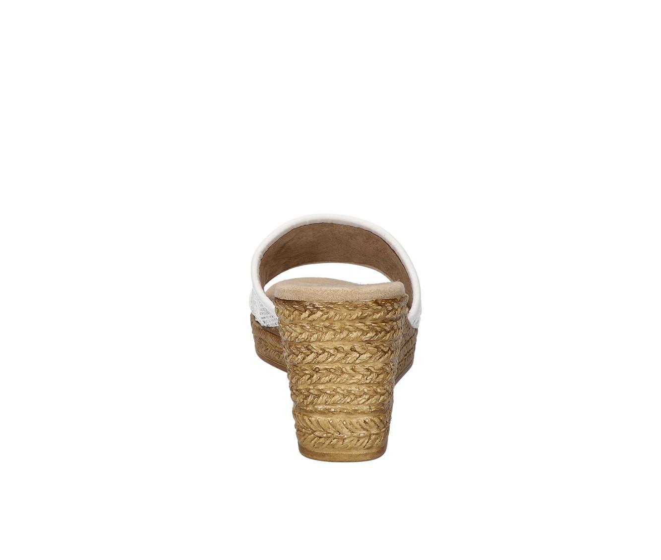 Women's Tuscany by Easy Street Ricci Wedges Product Image
