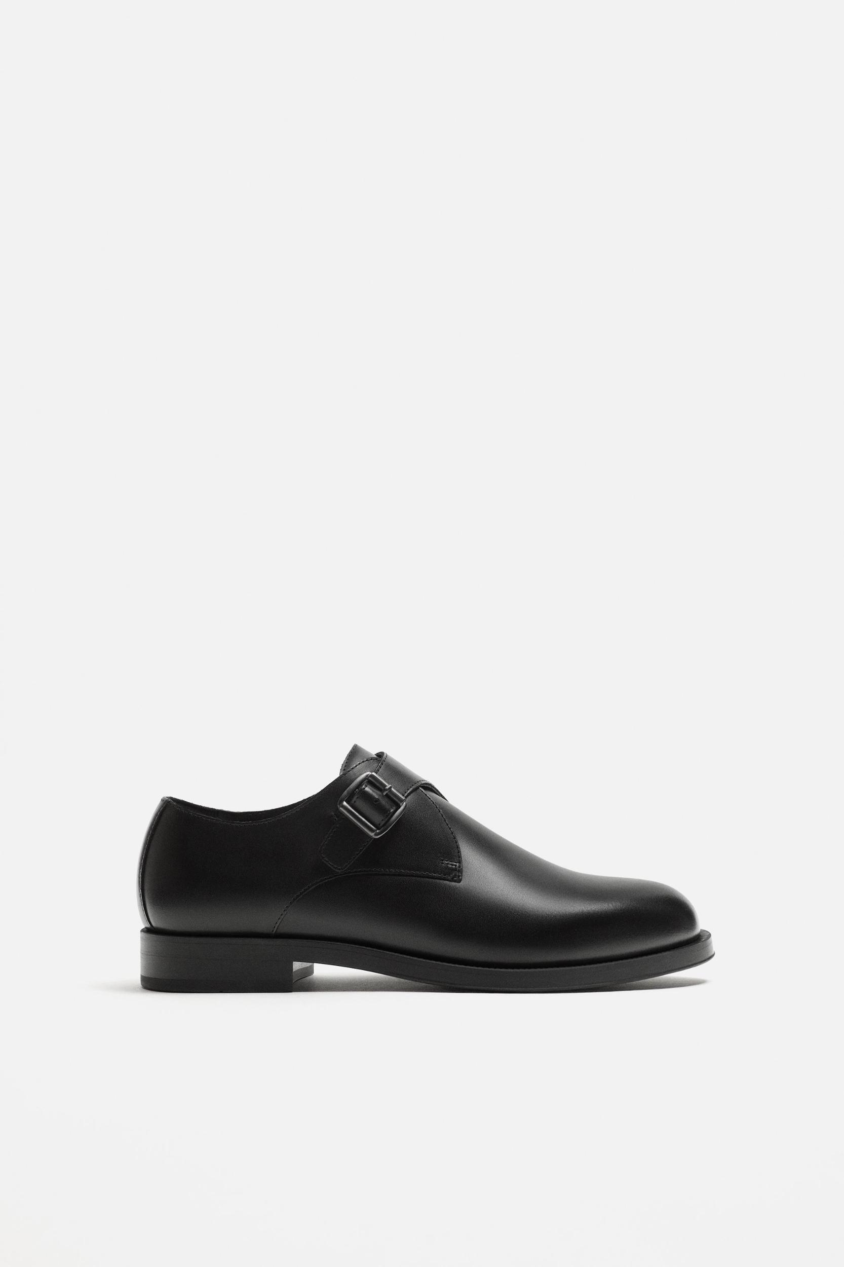LEATHER BUCKLE SHOE Product Image