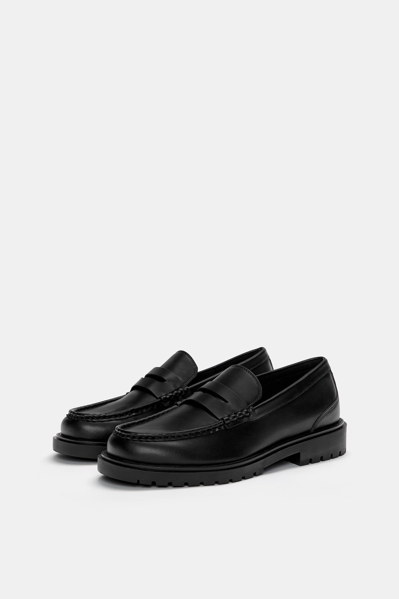 Retro sneakers Product Image
