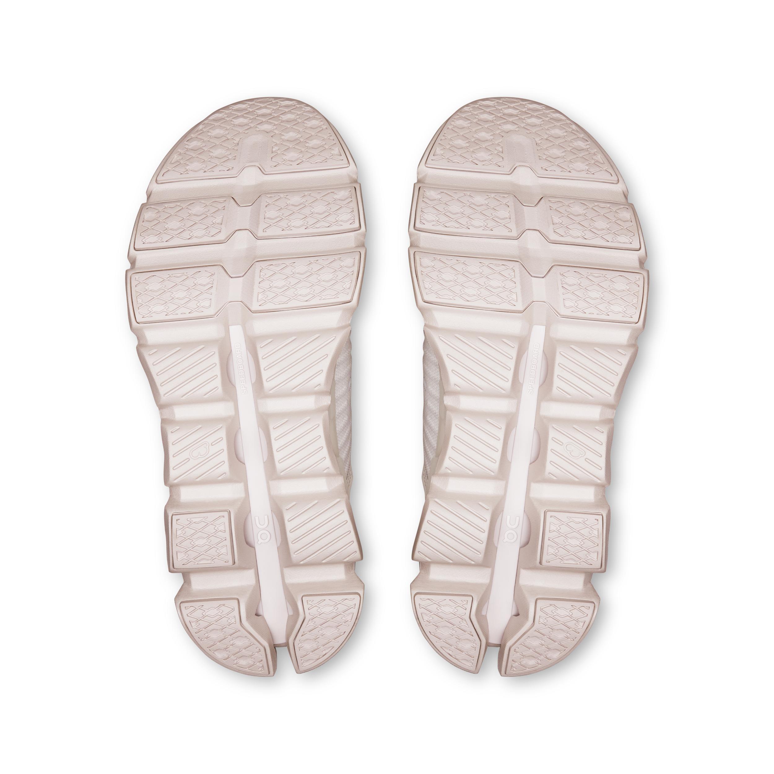 The Cloudswift 4 AD: women's all-day shoe. Product Image
