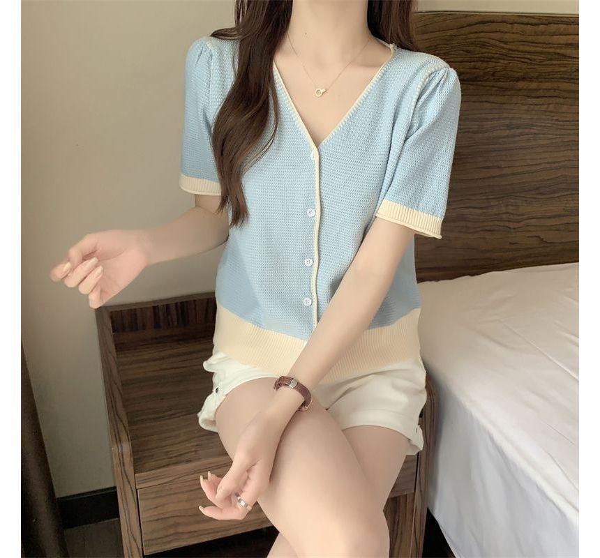 Short-Sleeve V-Neck Two Tone Cardigan Product Image
